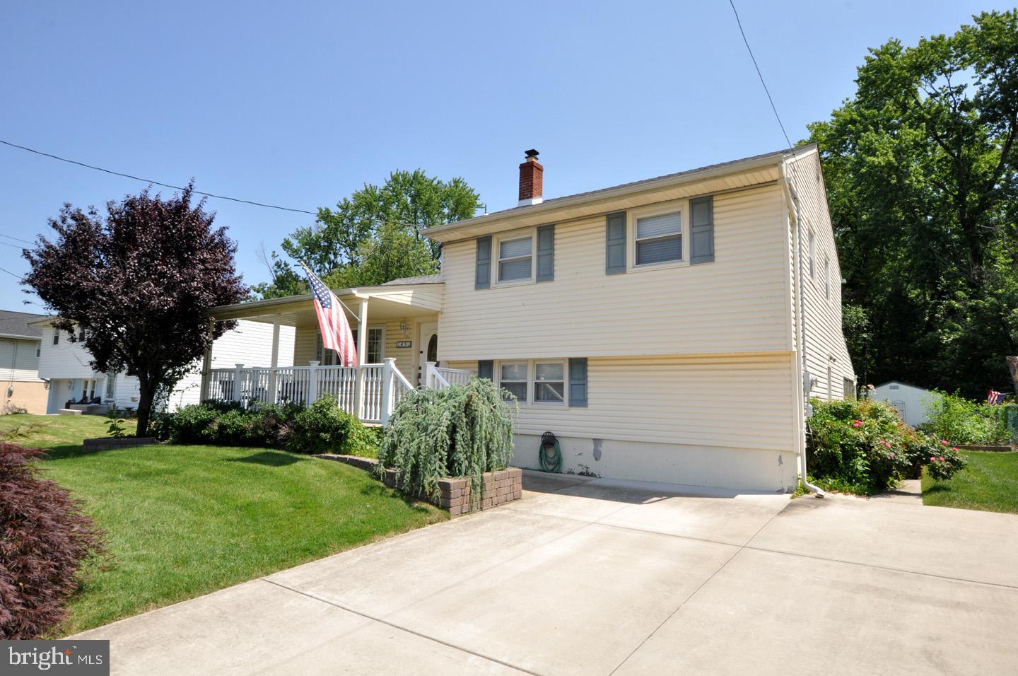 45 Linden Road Burlington, NJ 08016 - Photo 1 of 37