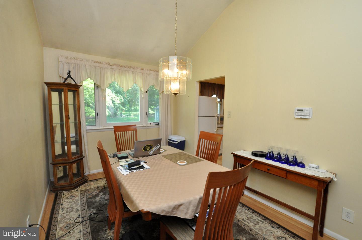 45 Linden Road Burlington, NJ 08016 - Photo 8 of 37