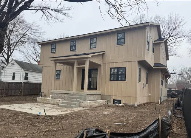 $1,495,000 | 5325 West 72nd Street, Prairie Village, KS 66208