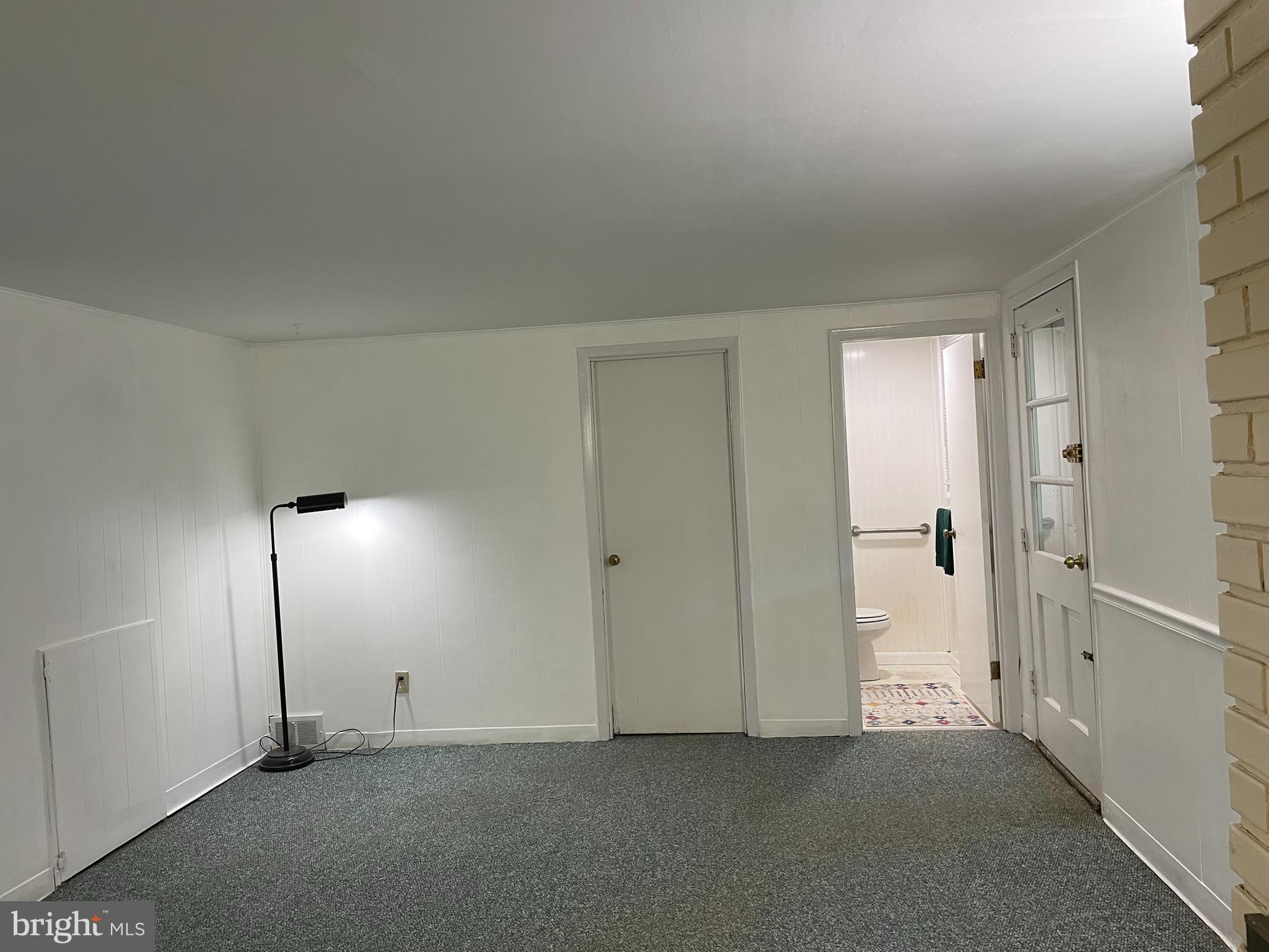 181 Campmeeting Road Willow Grove, PA 19090 - Photo 23 of 49