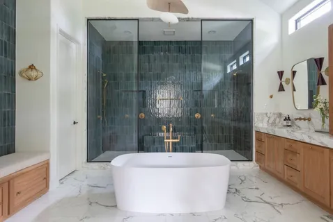 $2,150,000 | 11501 Firethorn Court, Austin, TX 78732