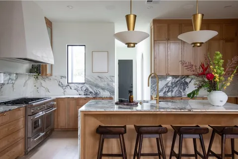 $2,150,000 | 11501 Firethorn Court, Austin, TX 78732