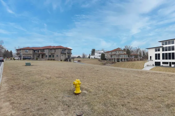 $299,000 | 632 North Sul Lago Benton Harbor, Benton Harbor, MI 49022