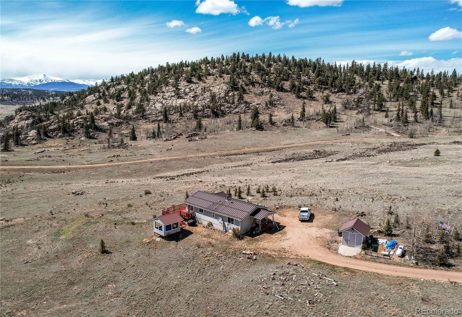 55 Chippewa Road Jefferson, CO 80456 - Photo 4 of 48 Gallery Image 4