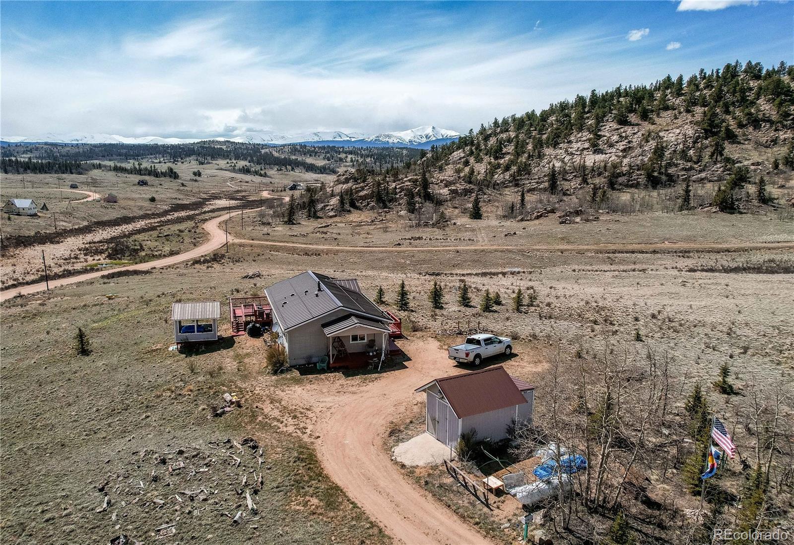 55 Chippewa Road Jefferson, CO 80456 - Photo 5 of 48 Gallery Image 5
