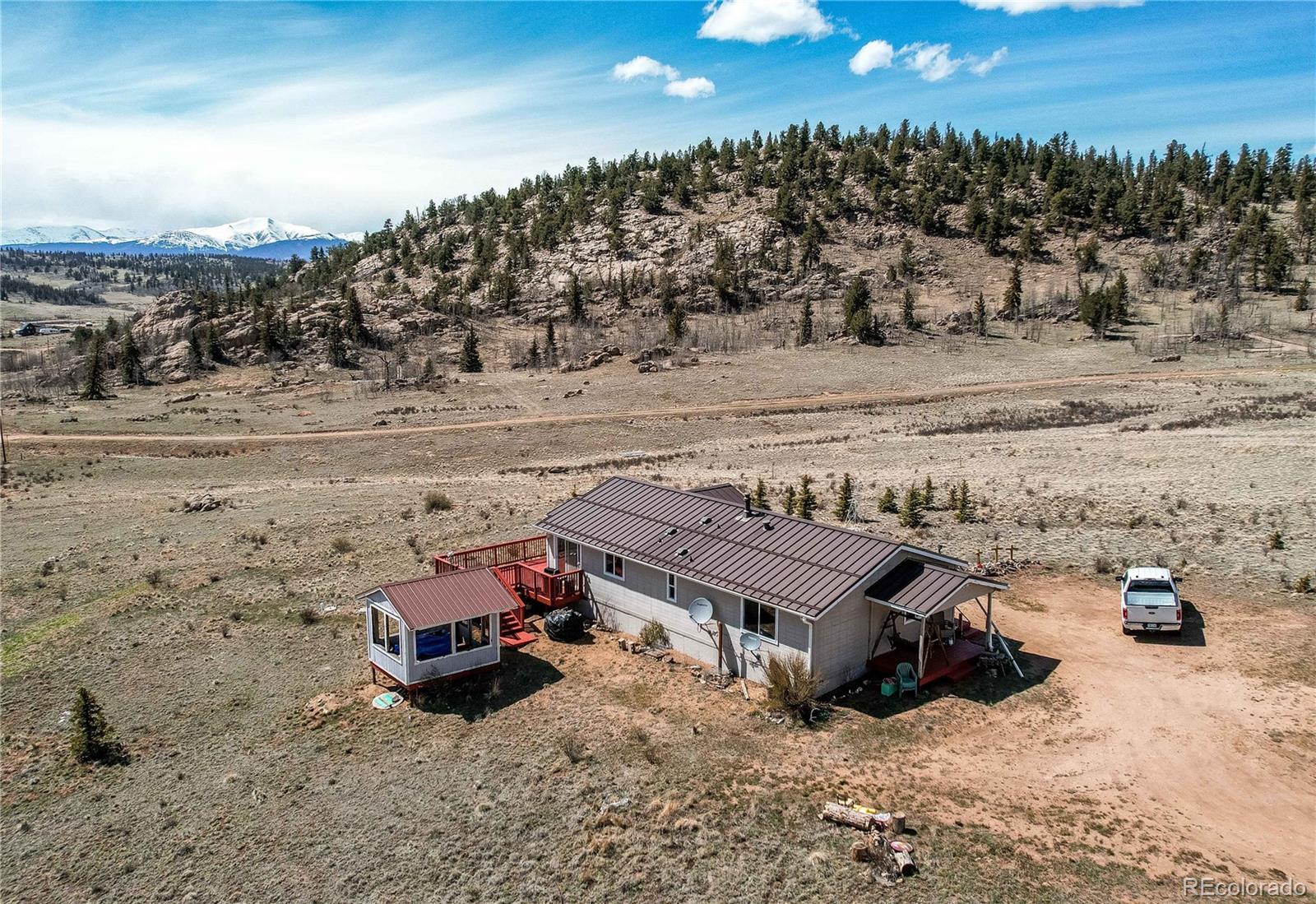 55 Chippewa Road Jefferson, CO 80456 - Photo 7 of 48 Gallery Image 7