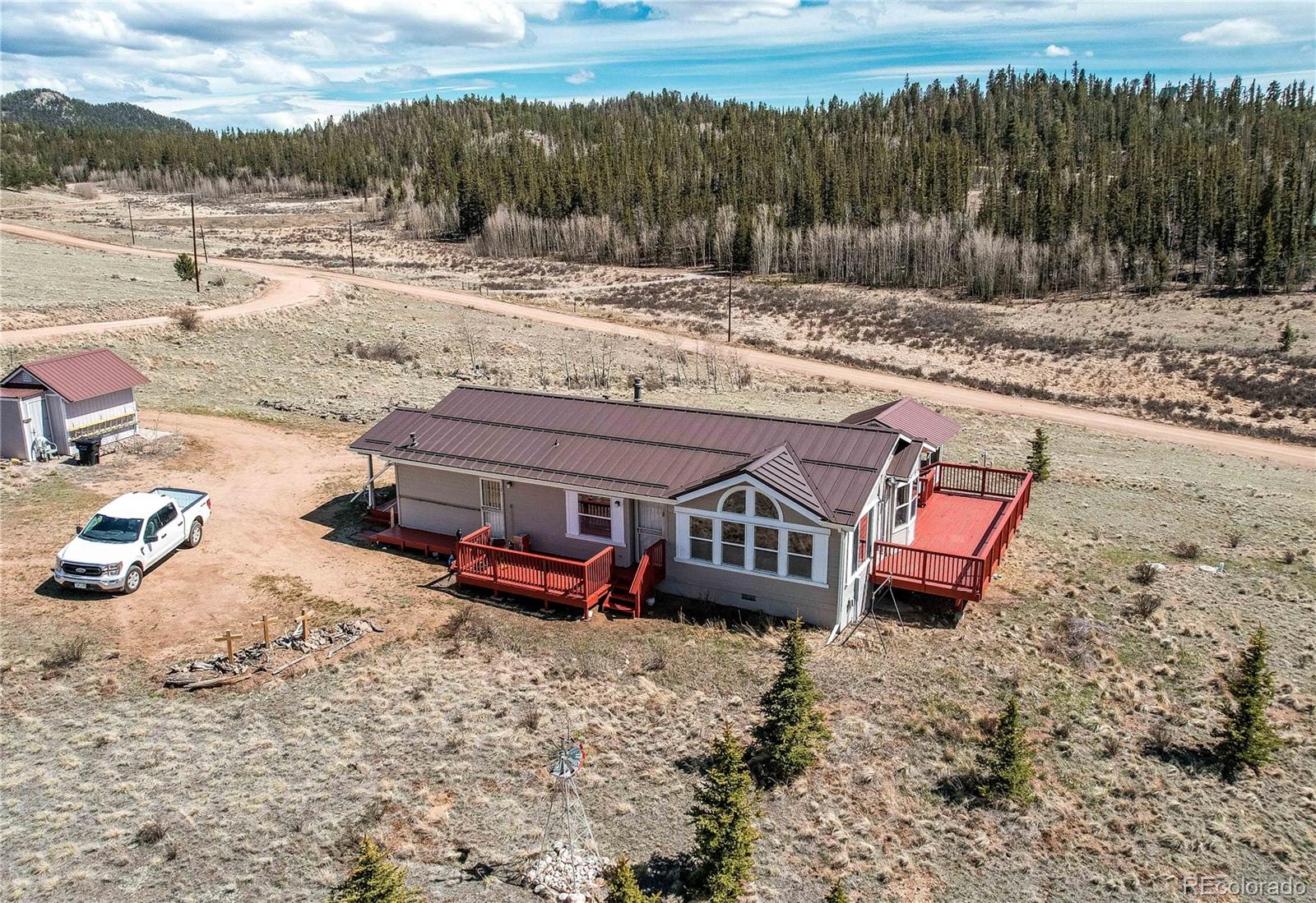 55 Chippewa Road Jefferson, CO 80456 - Photo 10 of 48 Gallery Image 10