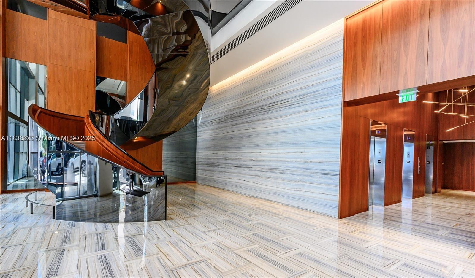1300 Brickell Bay Drive, Unit 2813 Miami, FL 33131 - Photo 4 of 31