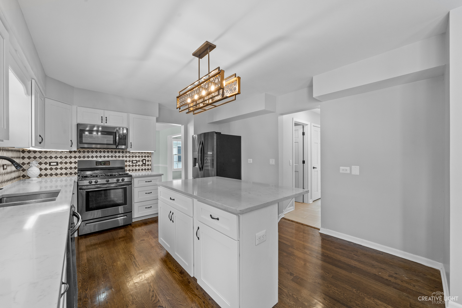 1916 Slippery Rock Road Naperville, IL 60565 - Photo 11 of 34
