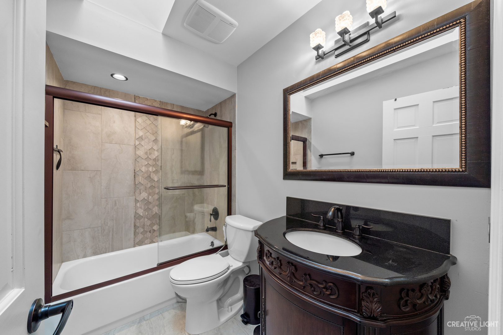 1916 Slippery Rock Road Naperville, IL 60565 - Photo 25 of 34