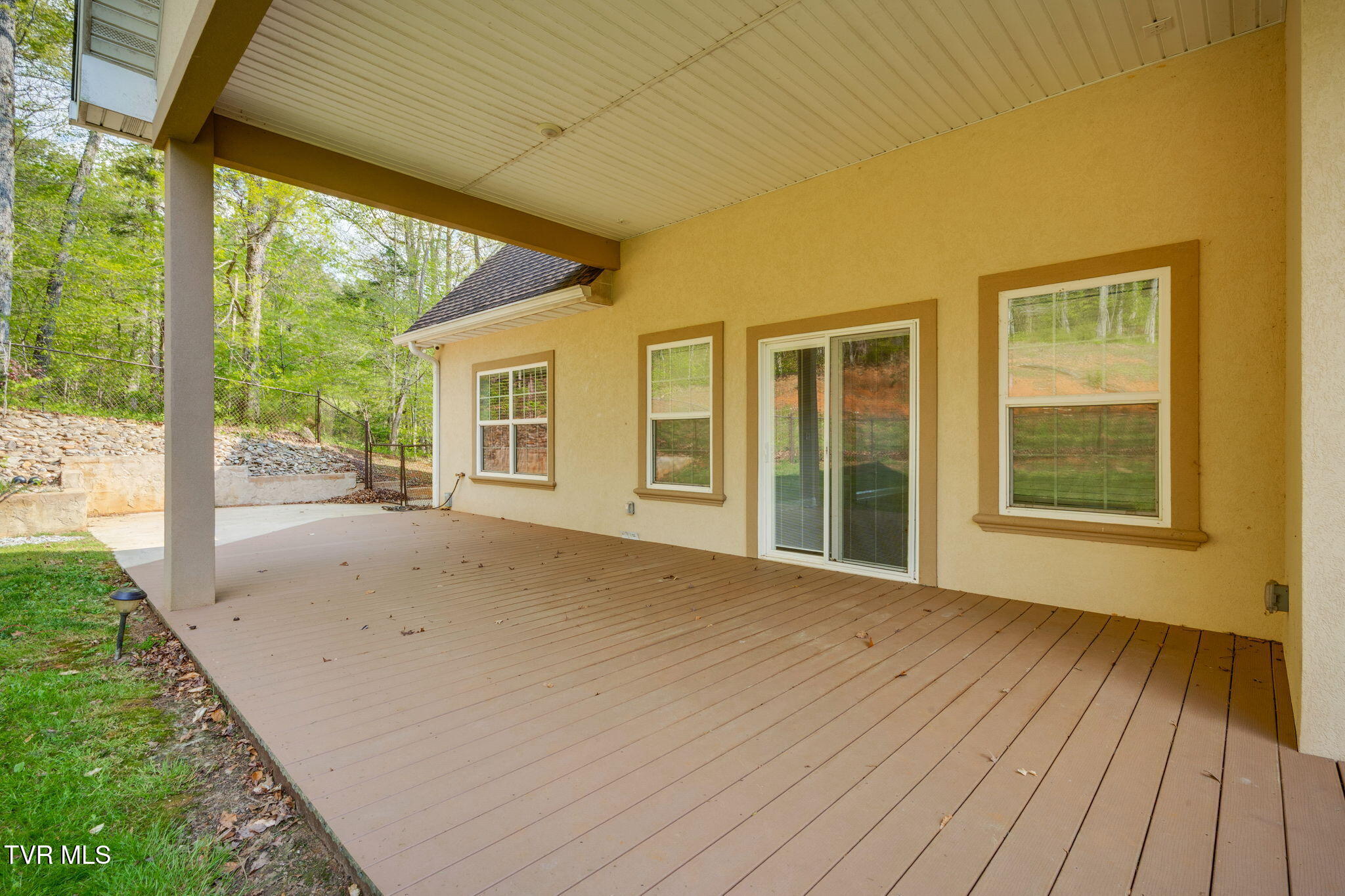 721 Powder Branch Road Elizabethton, TN 37643 - Photo 39 of 51 005