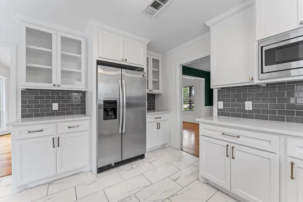$529,900 | 10146 Hanka Drive, Houston, TX 77043