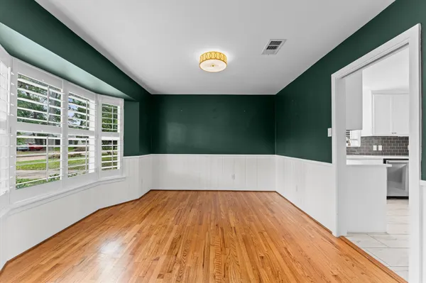 $529,900 | 10146 Hanka Drive, Houston, TX 77043