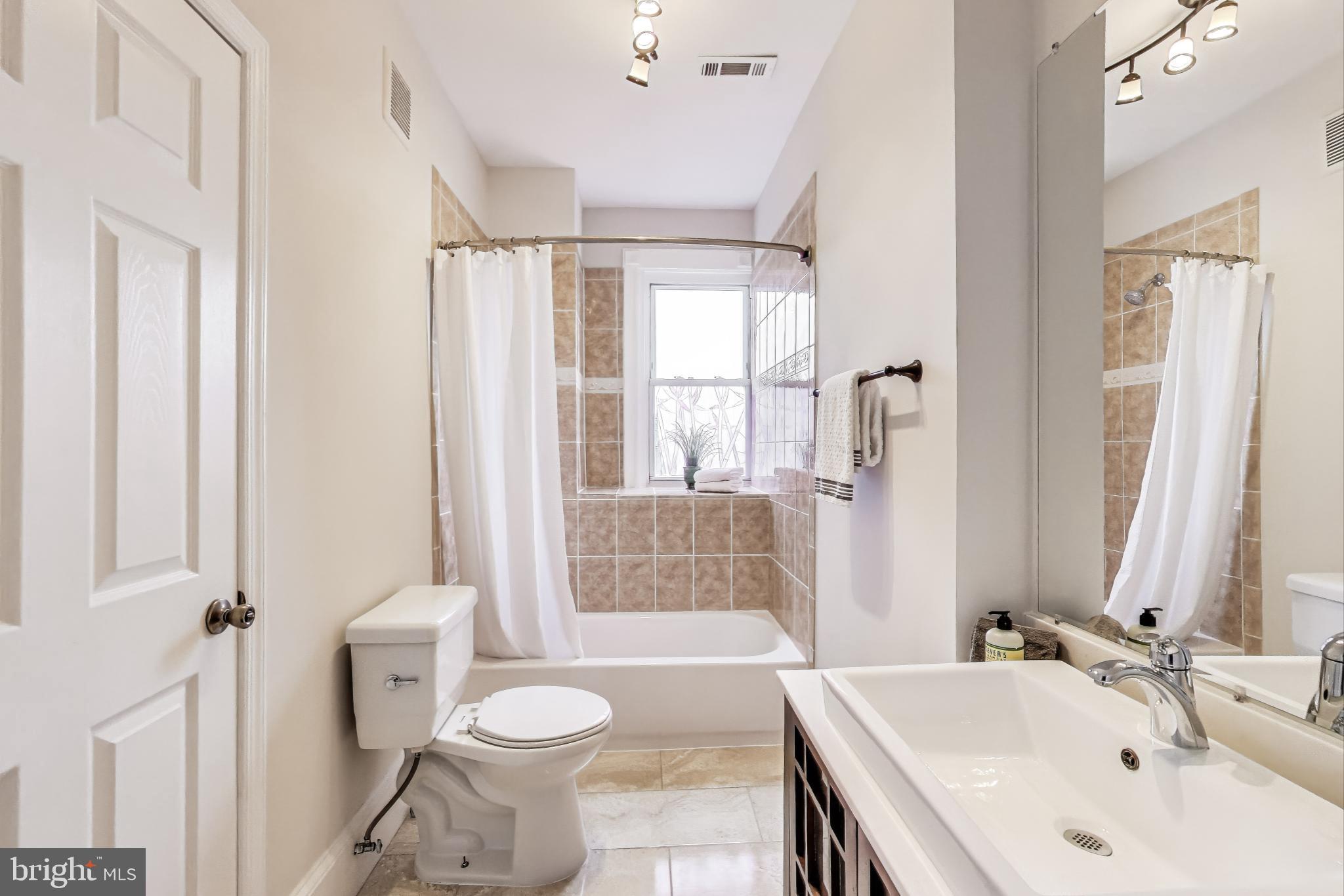 170 T Street Northeast Washington, DC 20002 - Photo 17 of 35