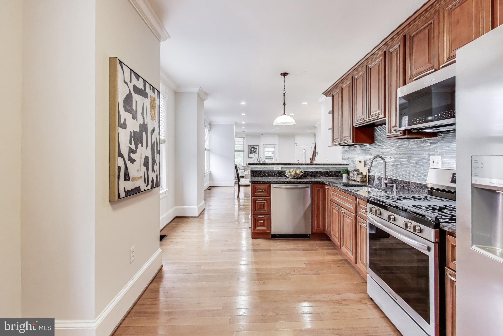 170 T Street Northeast Washington, DC 20002 - Photo 7 of 35