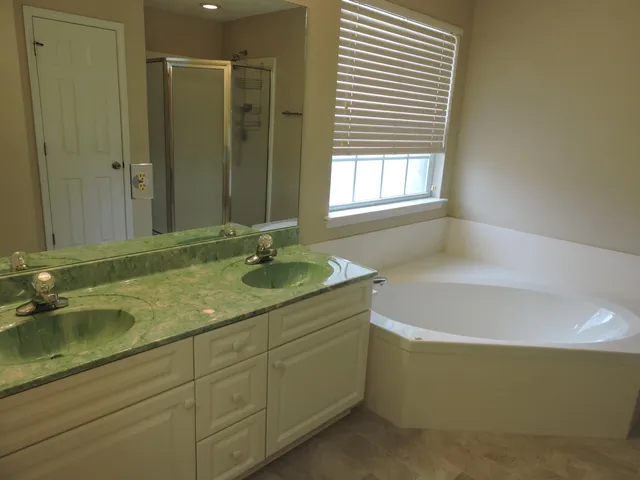 $2,100 | 5831 Buckskin Court, Crestview, FL 32536