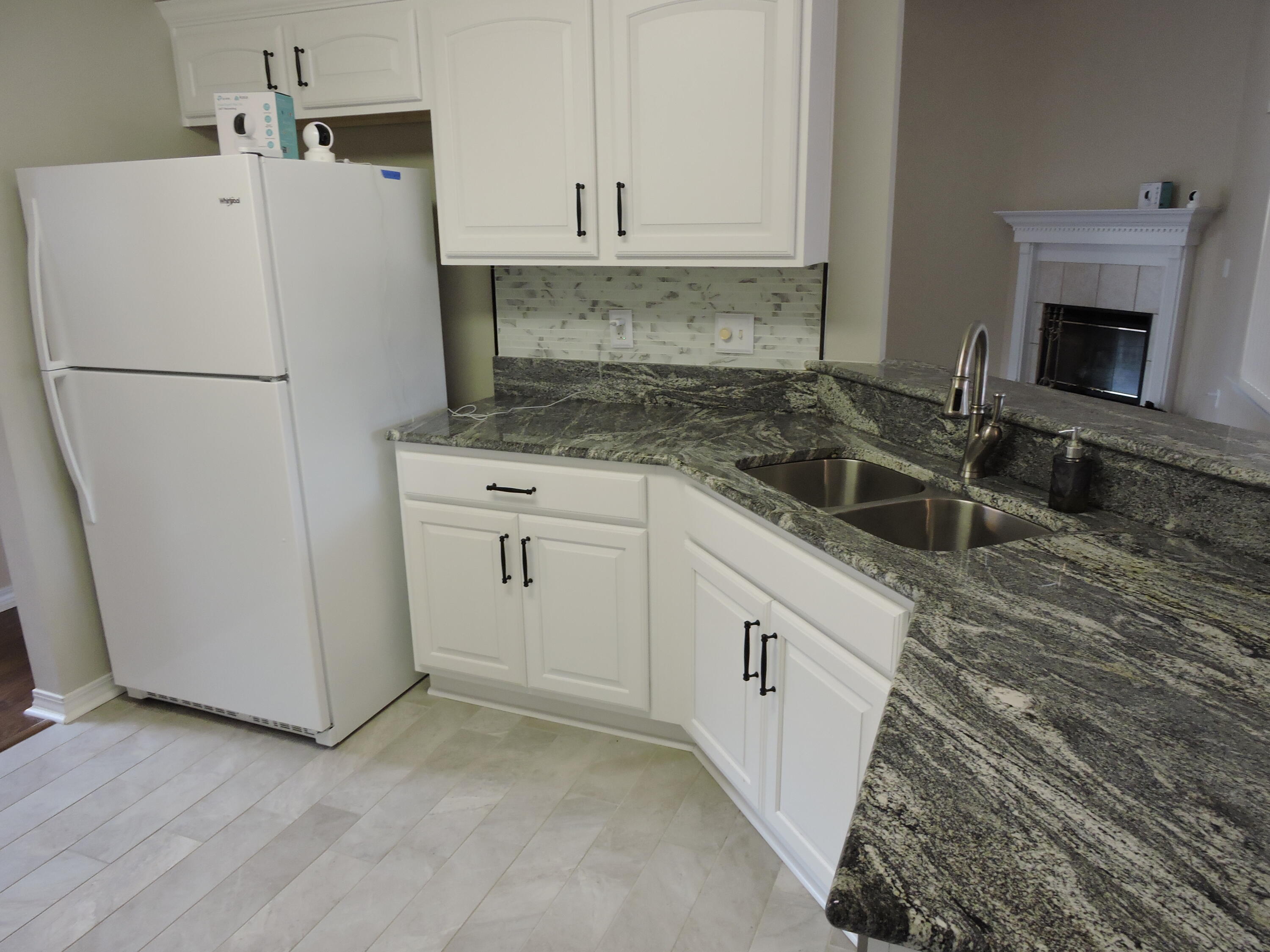 5831 Buckskin Court Crestview, FL 32536 - Photo 6 of 26 DSCN6571