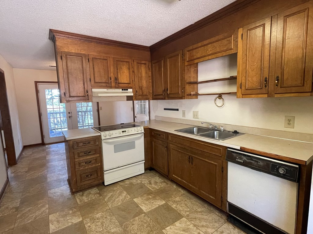 7020 Acton Road Dalzell, SC 29040 - Photo 11 of 13
