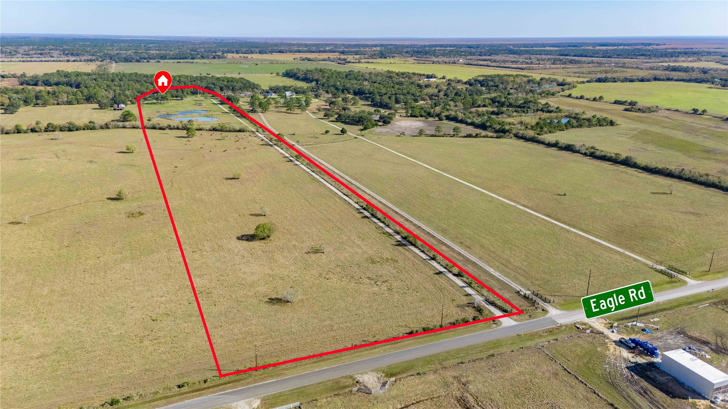 6641 Eagle Road Anahuac, TX 77514 - Photo 14 of 47
