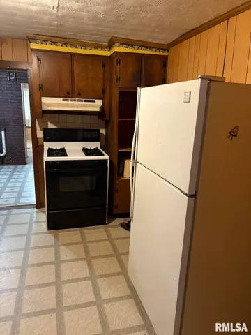 $119,900 | 1606 West Faust Street, Marion, IL 62959