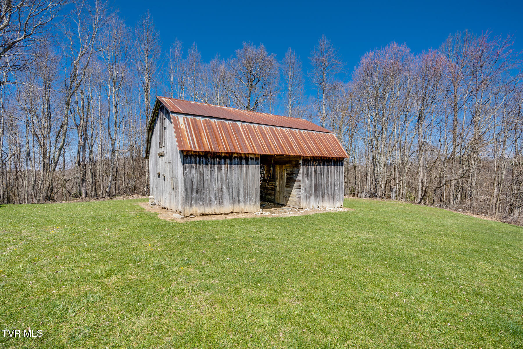 5759 Ring Road St. Paul, VA 24283 - Photo 41 of 70 034
