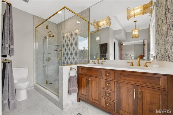 $899,900 | 5123 Westminster Place, St. Louis, MO 63108