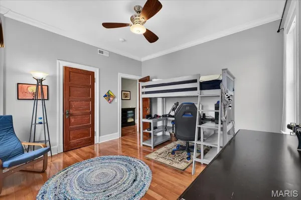 $899,900 | 5123 Westminster Place, St. Louis, MO 63108