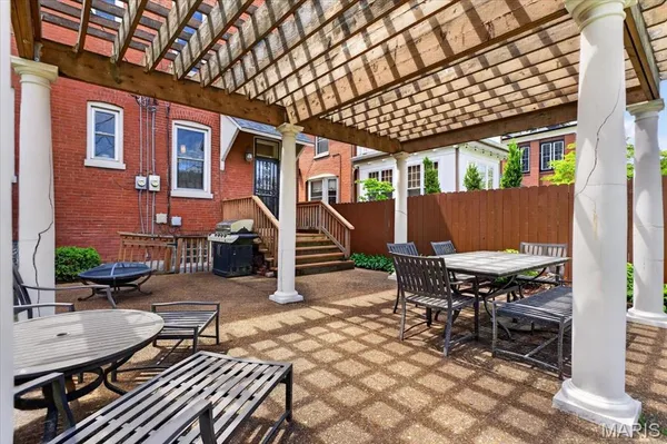 $899,900 | 5123 Westminster Place, St. Louis, MO 63108