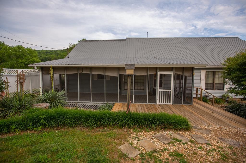 262 County Road 67 Riceville, TN 37370 - Photo 17 of 39 Gallery Image 17