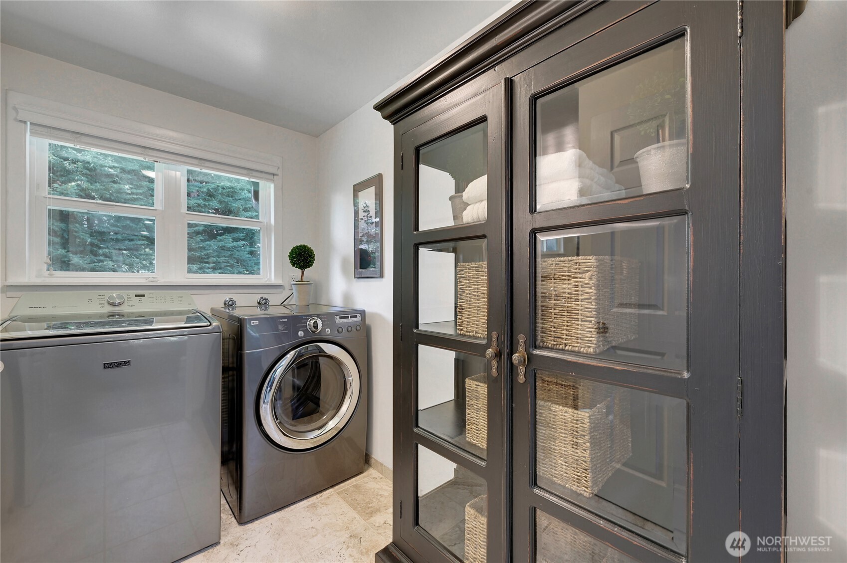 10157 Northeast 200th Street Bothell, WA 98011 - Photo 27 of 38