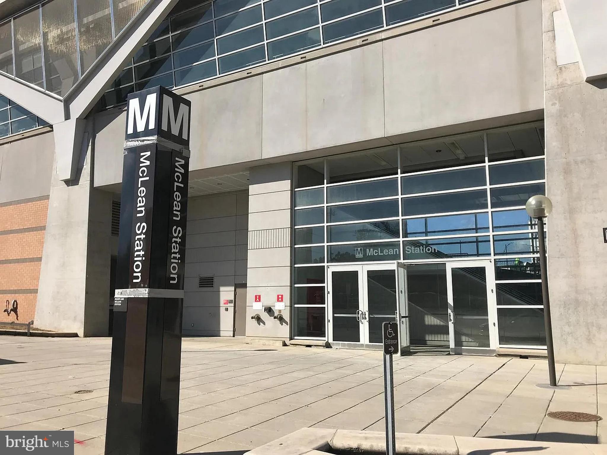 1580 Spring Gate Dr., Unit 4314 McLean, VA 22102 - Photo 35 of 36