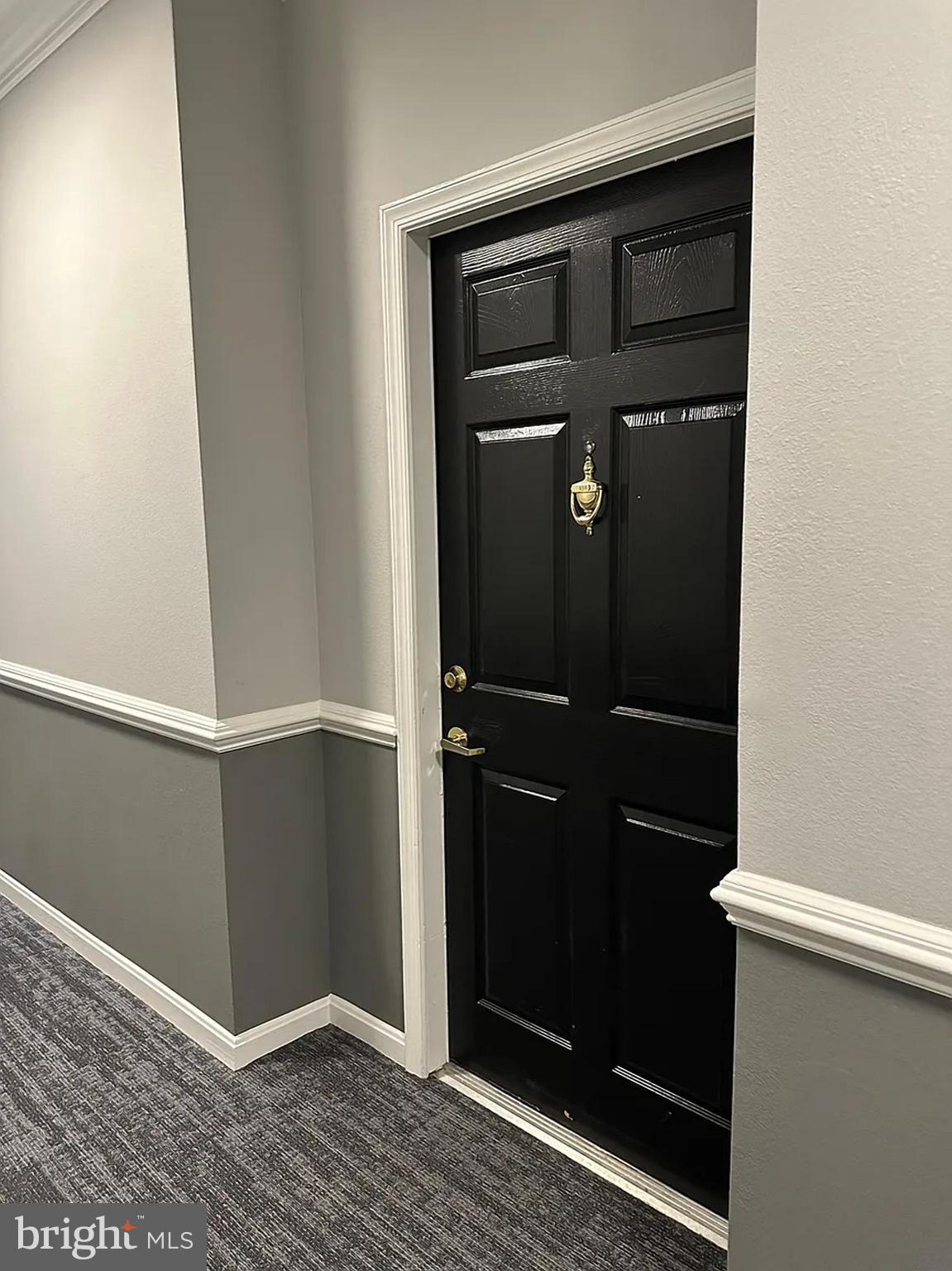 1580 Spring Gate Dr., Unit 4314 McLean, VA 22102 - Photo 4 of 36 a view of a hallway