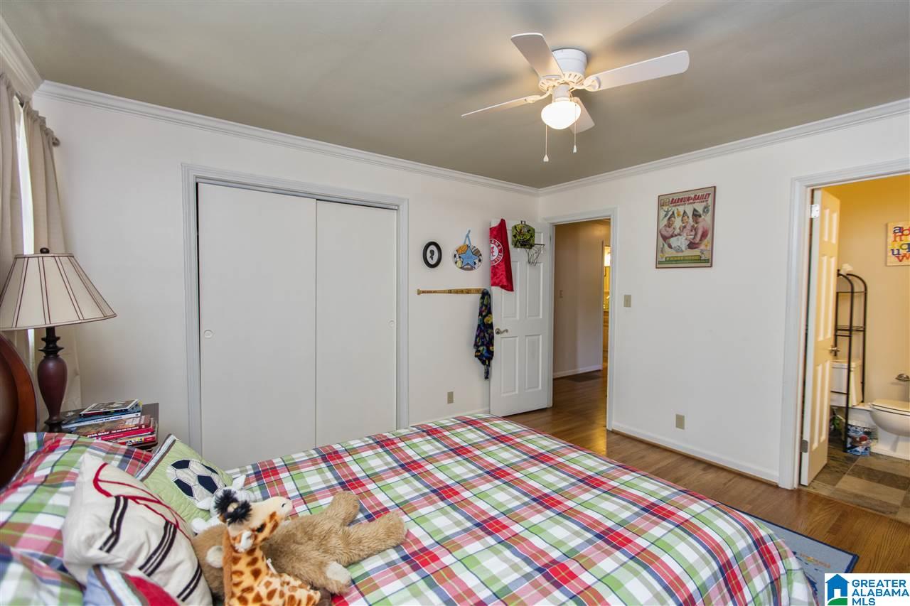 3612 Spring Valley Road, Unit 17 Mountain Brook, AL 35223 - Photo 19 of 35