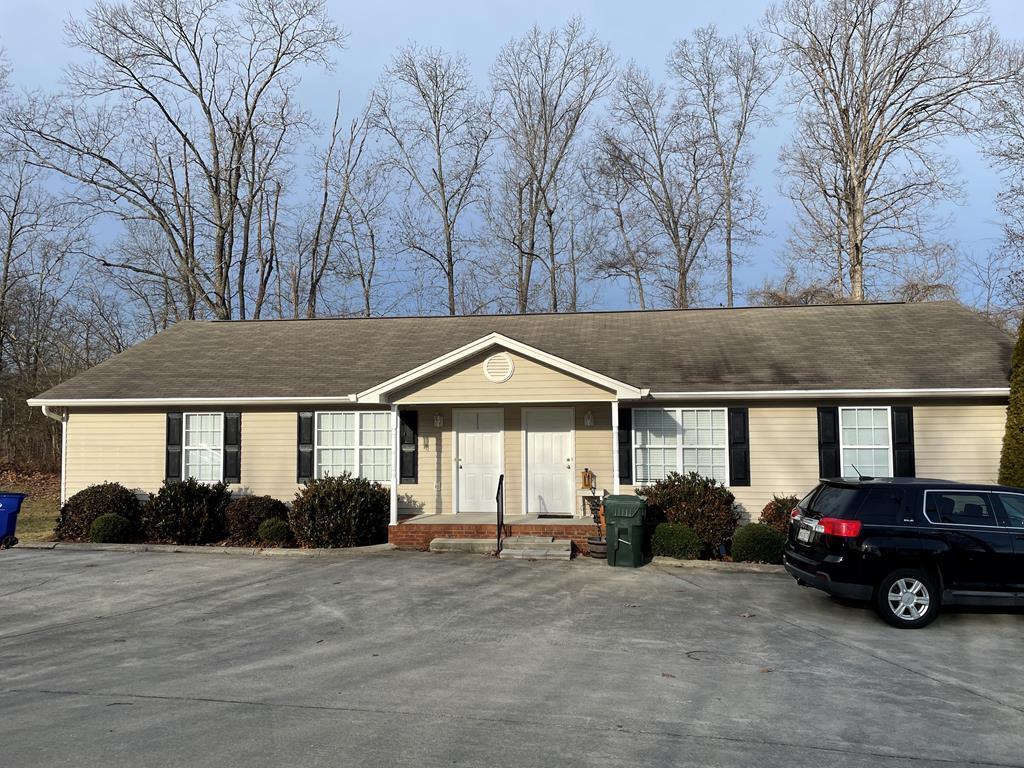 396-398 Lyles Road Southeast Cleveland, TN 37323 - Photo 1 of 27 20230208_0