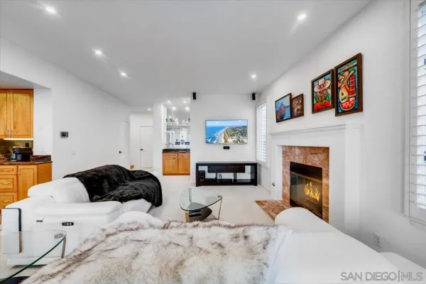 $2,850,000 | 3025 Caminito Torreblanca, Del Mar, CA 92014