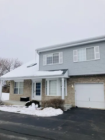$2,250 | 3524 Willowview Court, Aurora, IL 60504