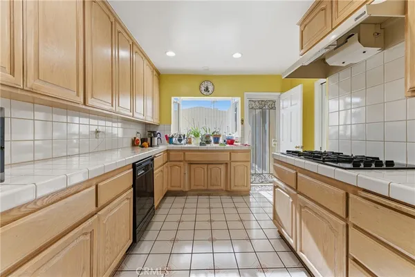 $1,199,900 | 10406 Hasty Avenue, Downey, CA 90241
