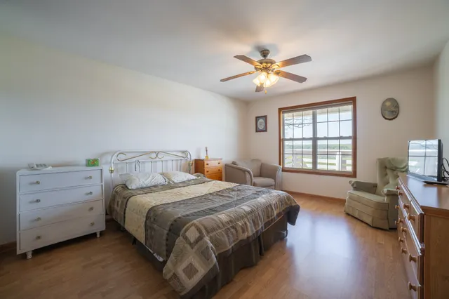 $459,950 | 1927 Laurel Lake Drive, Monteagle, TN 37356