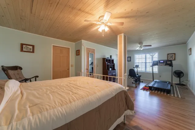 $459,950 | 1927 Laurel Lake Drive, Monteagle, TN 37356