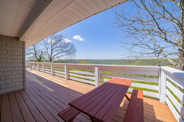 $459,950 | 1927 Laurel Lake Drive, Monteagle, TN 37356