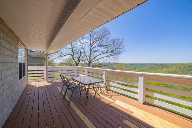 $459,950 | 1927 Laurel Lake Drive, Monteagle, TN 37356