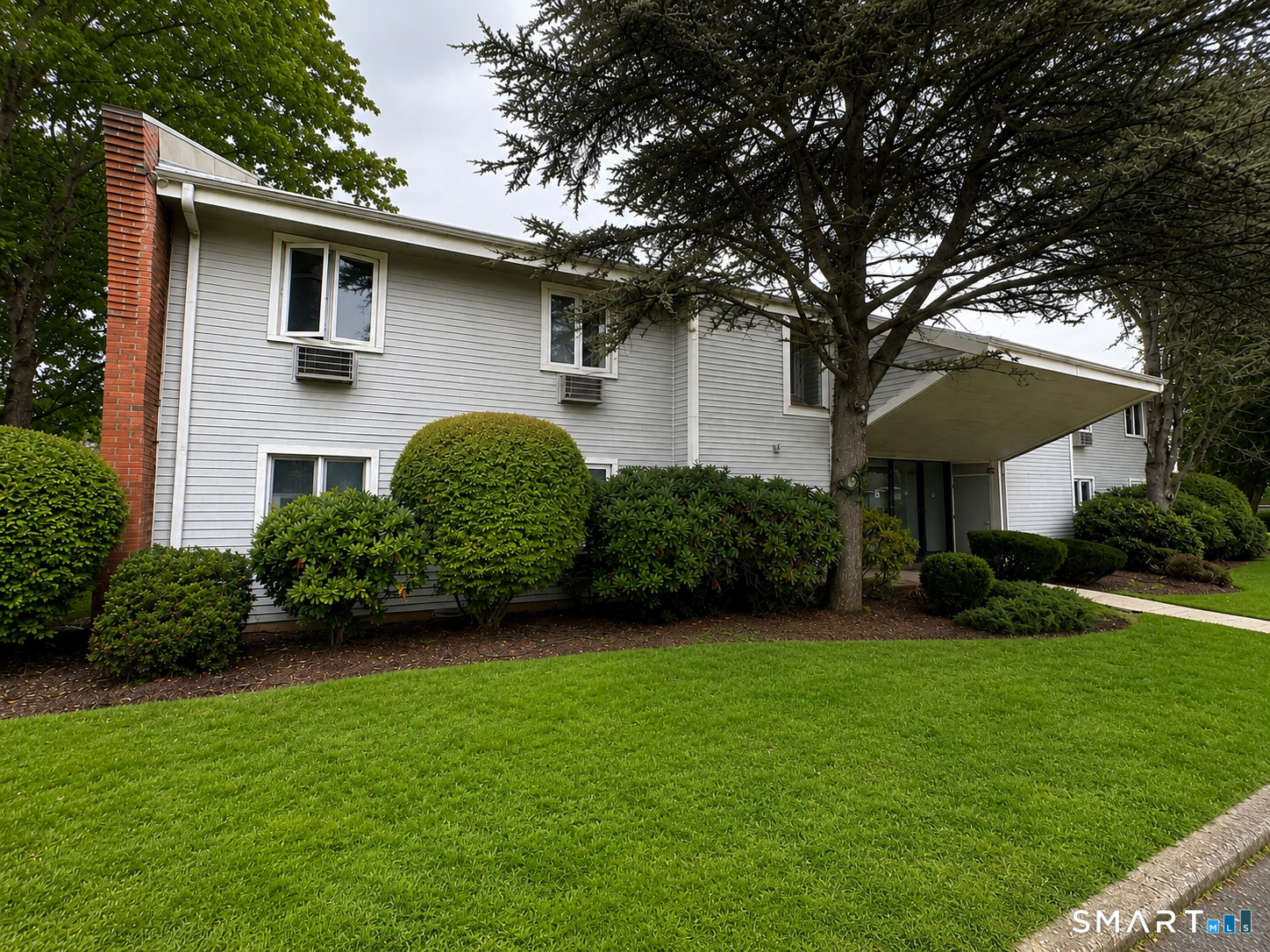 131 Florence Road, Unit 2B Branford, CT 06405 - Photo 1 of 16 Gallery Image 1