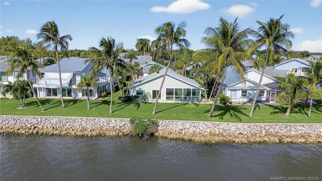 $1,250,000 | 3961 Northeast Breakwater Drive, Jensen Beach, FL 34957