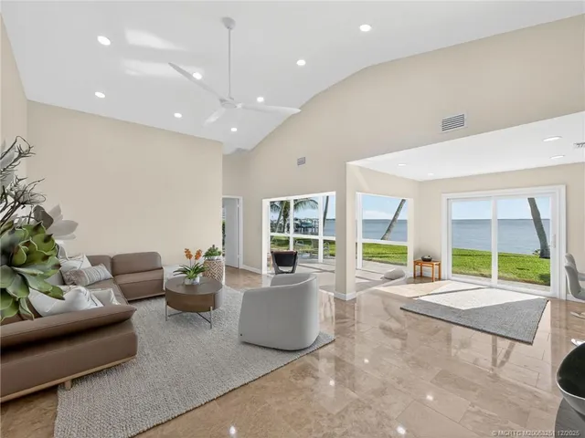 $1,250,000 | 3961 Northeast Breakwater Drive, Jensen Beach, FL 34957