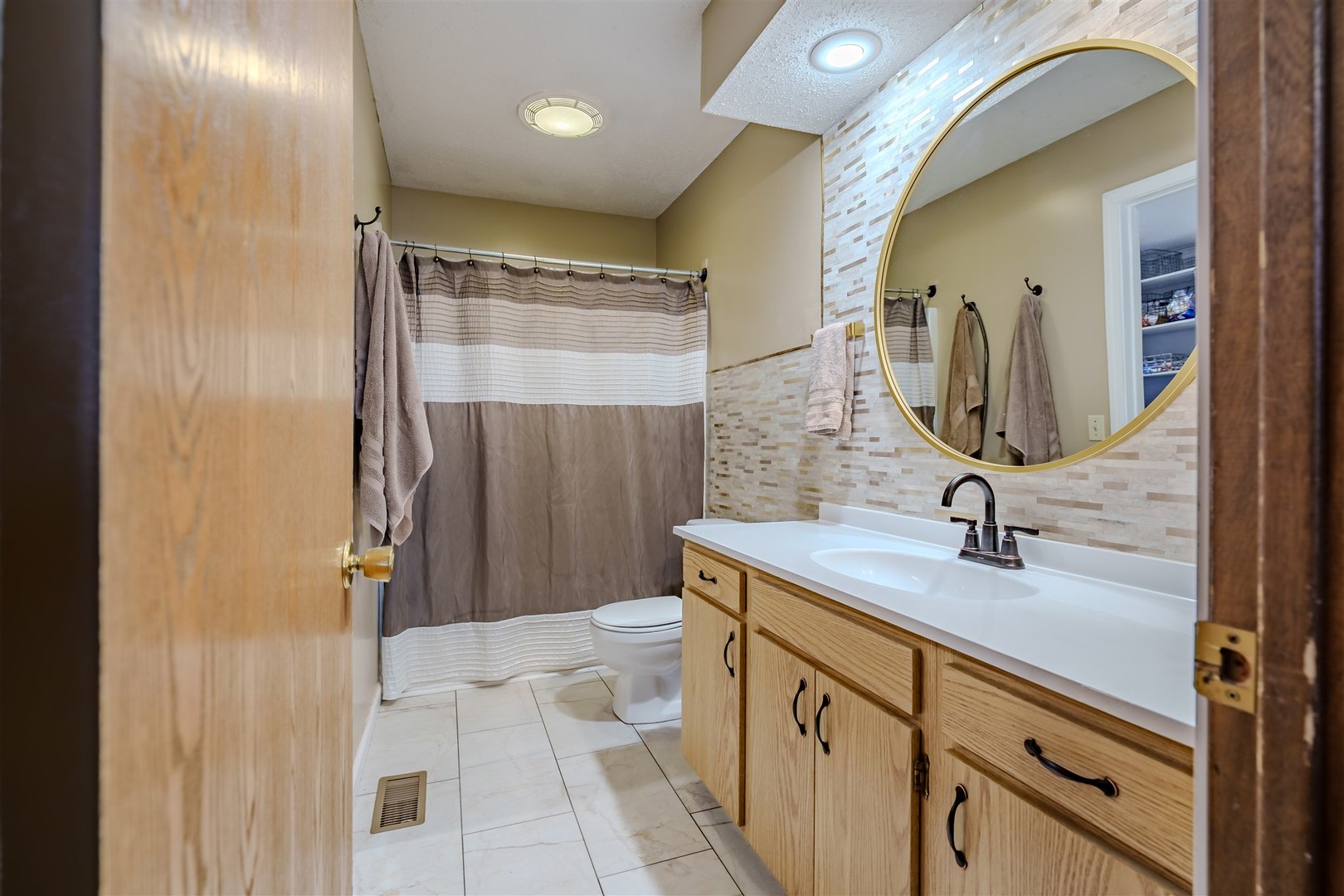 2902 Rachel Road Champaign, IL 61822 - Photo 18 of 35 Gallery Image 18