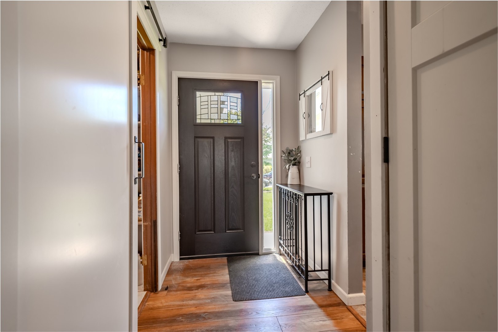 2902 Rachel Road Champaign, IL 61822 - Photo 4 of 35 Gallery Image 4