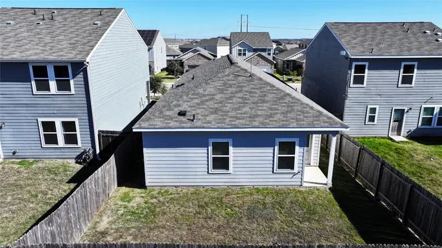 $214,999 | 125 Woodpecker Run, Jarrell, TX 76537