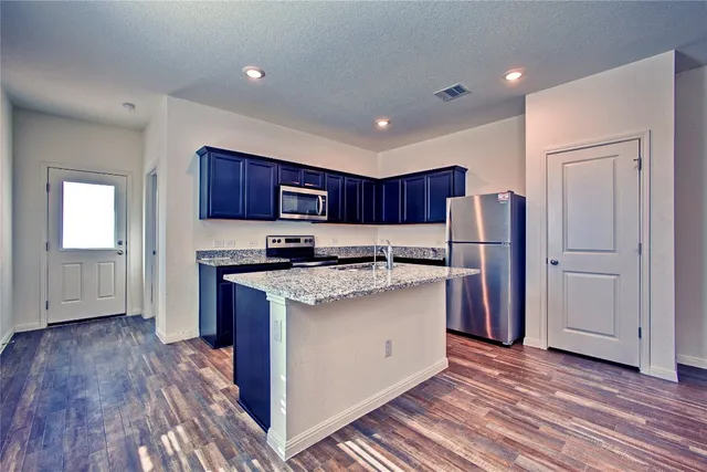 $214,999 | 125 Woodpecker Run, Jarrell, TX 76537