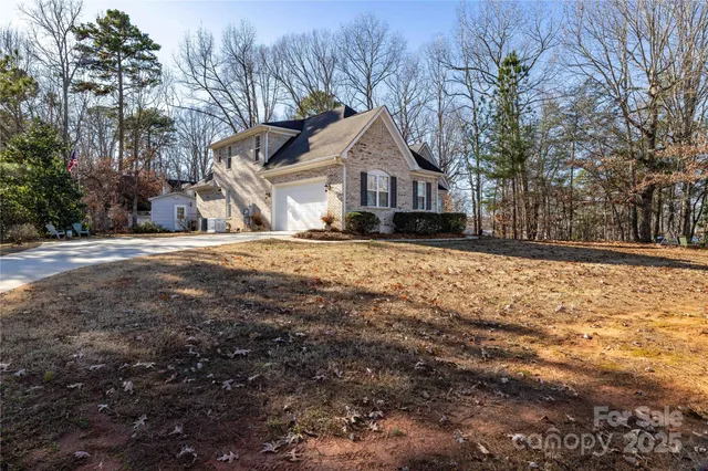 $518,000 | 10806 Willow Oak Road, Norwood, NC 28128