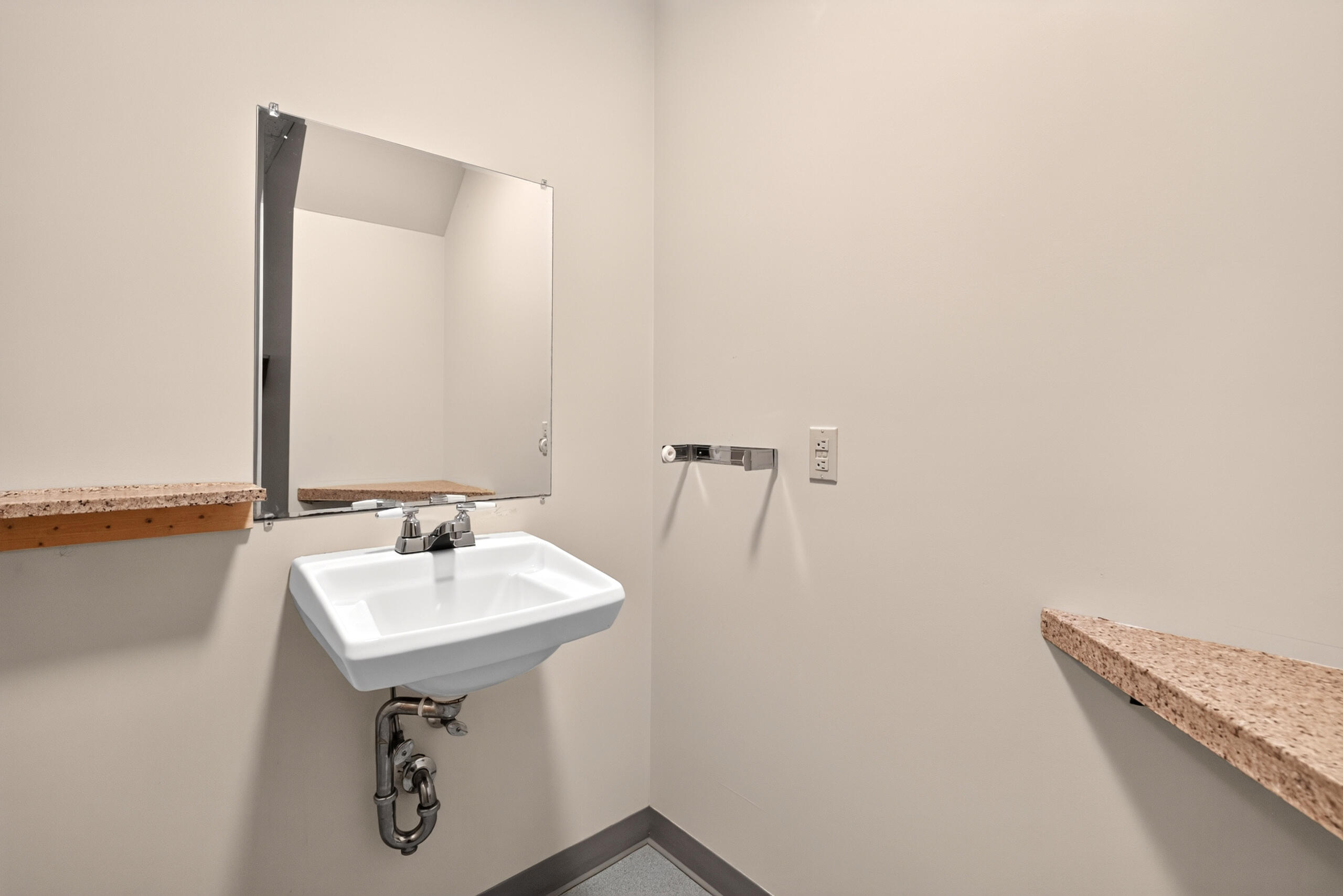 117 Mill Street Orono, ME 04473 - Photo 25 of 80 024__MG_2435
